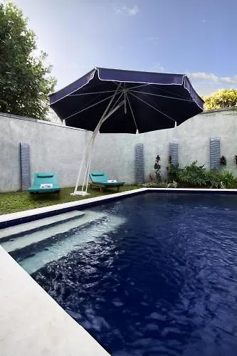 Apartahotel Bali Paradise Sanur